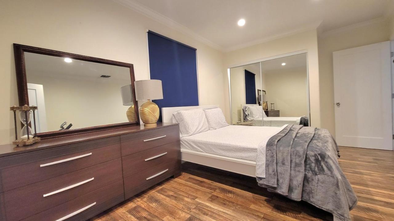 Large 1-Bedroom With Kitchen In Encino Los Angeles Exterior photo
